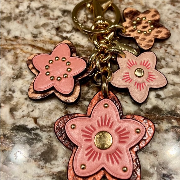 Coach Pink wildfire Floral Keychain/Fob Vintage 90033. - Picture 2 of 12